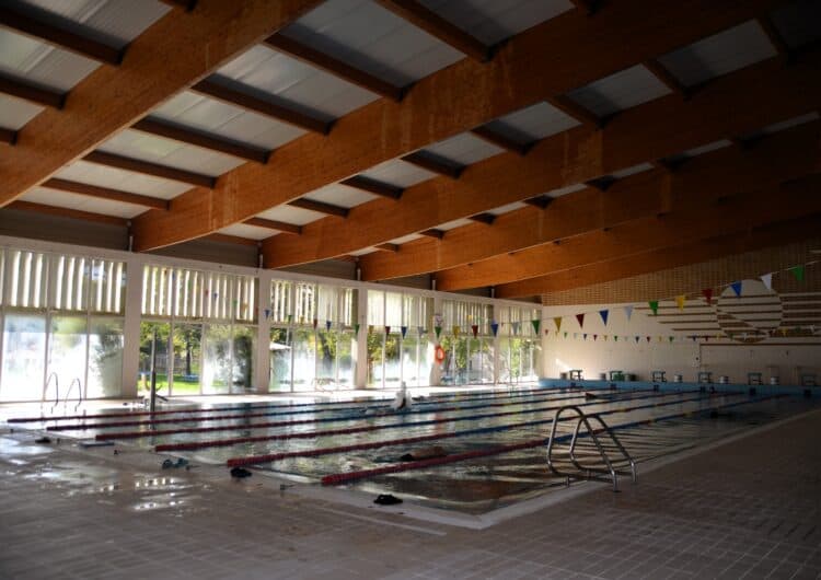 La piscina coberta reobre per al bany lliure d’abonats el 24 de setembre i inicia curs amb 75 grups l’1 d’octubre